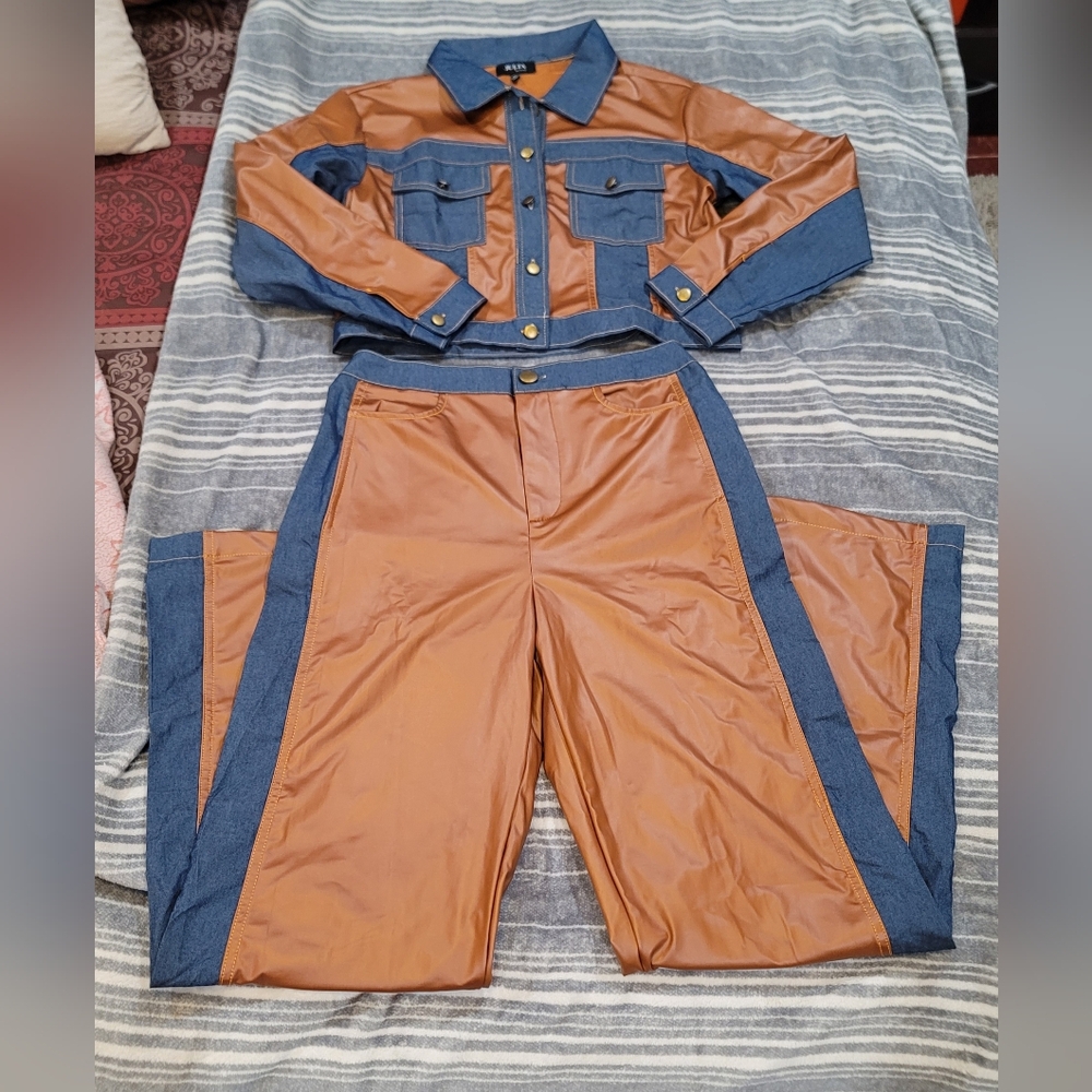 Stylish Brown and Blue Women's Set